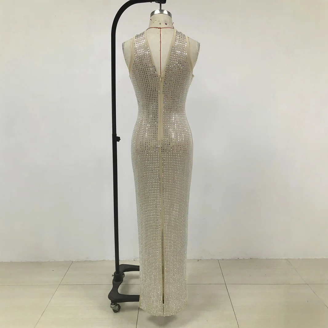 Oem Factory Low Moq Custom Elegant Womens Clothing Hot Drilling Rhinestone Halter Luxury Party Dresses Long Evening Gowns