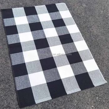 Indoor Outdoor Layered Black and White Checked Buffalo Plaid Rugs