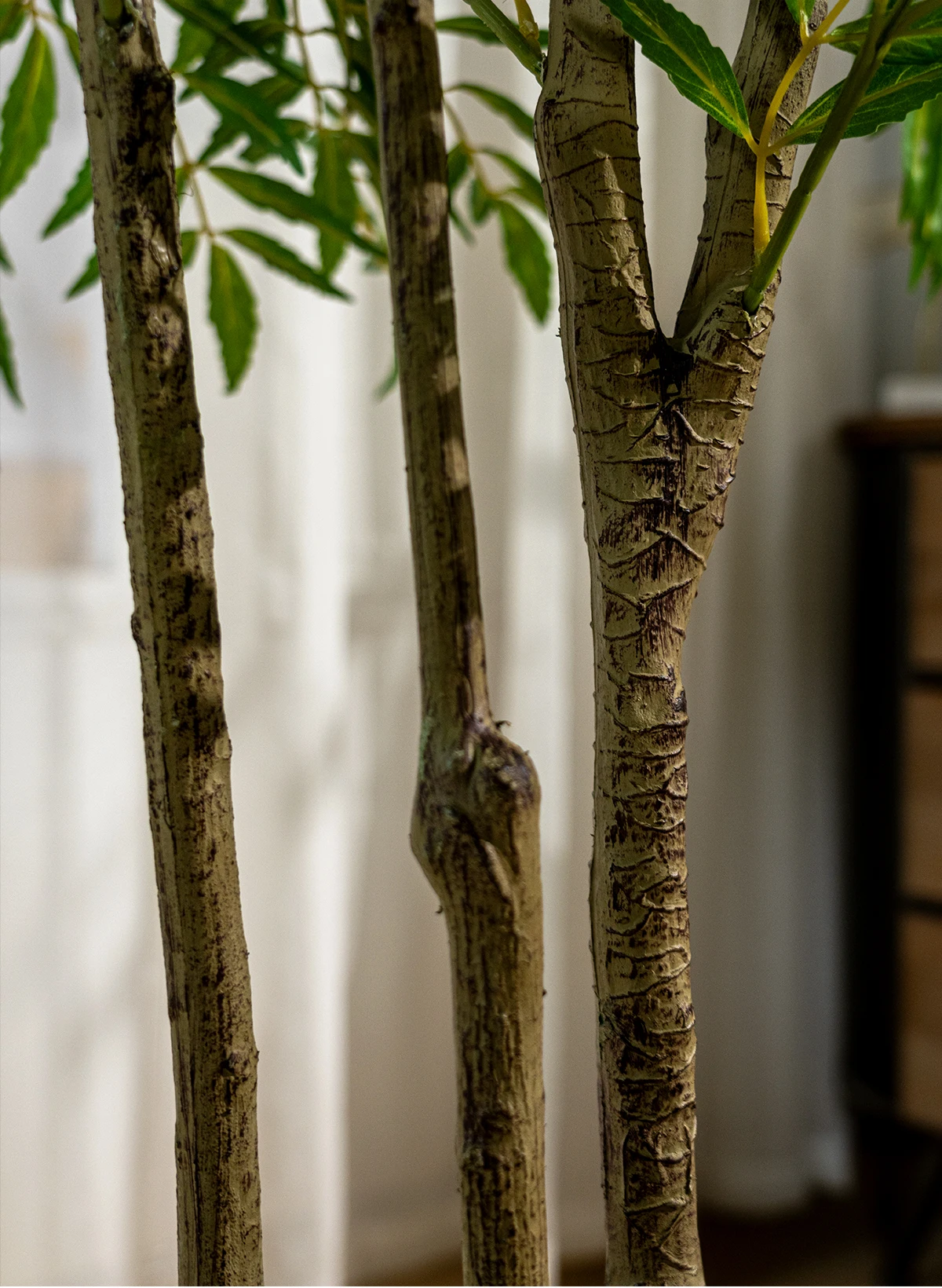 Factory Wholesale Artificial Plants Multi-sizes Home Office Decor Tall Real Touch Faked Plant in Pot Realistic Artificial Trees factory