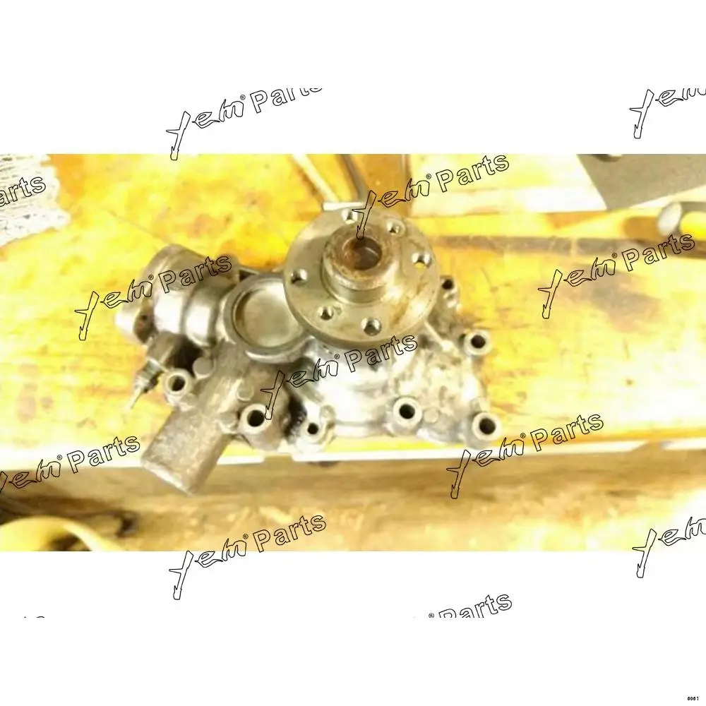 3LA1 Water Pump for Isuzu Engine Parts