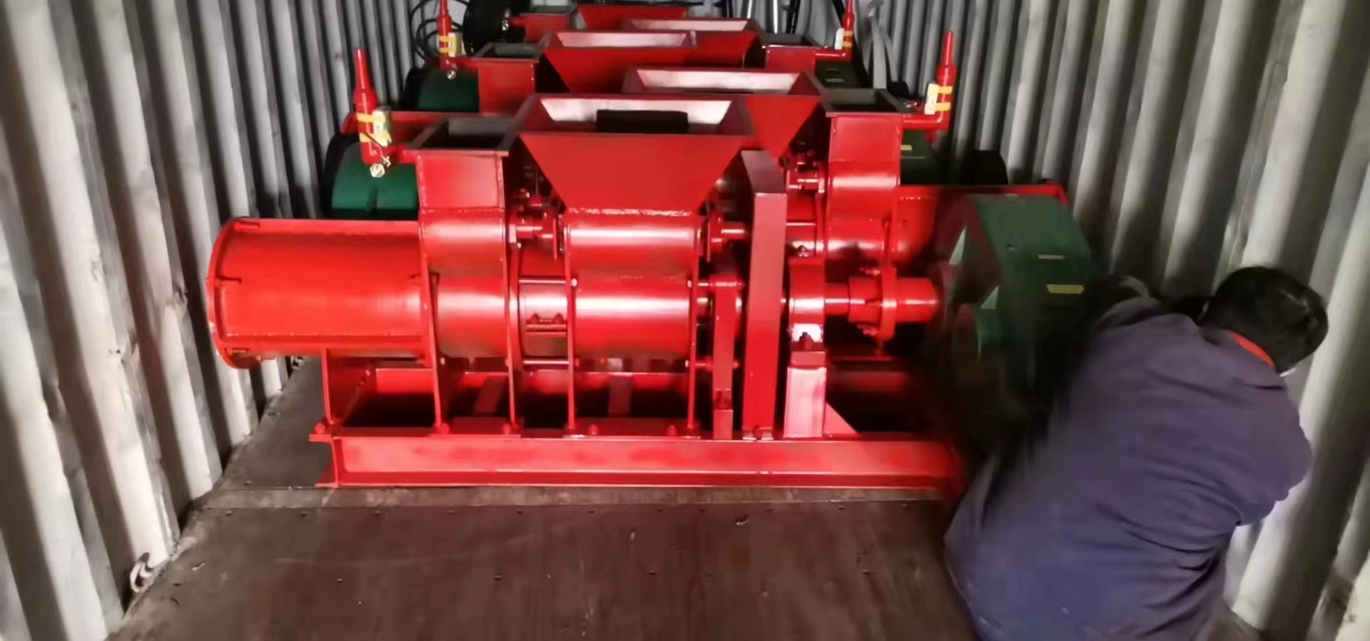 Automatic Hydraulic Pneumatic Extruder Clay Roof Press Tile Forming