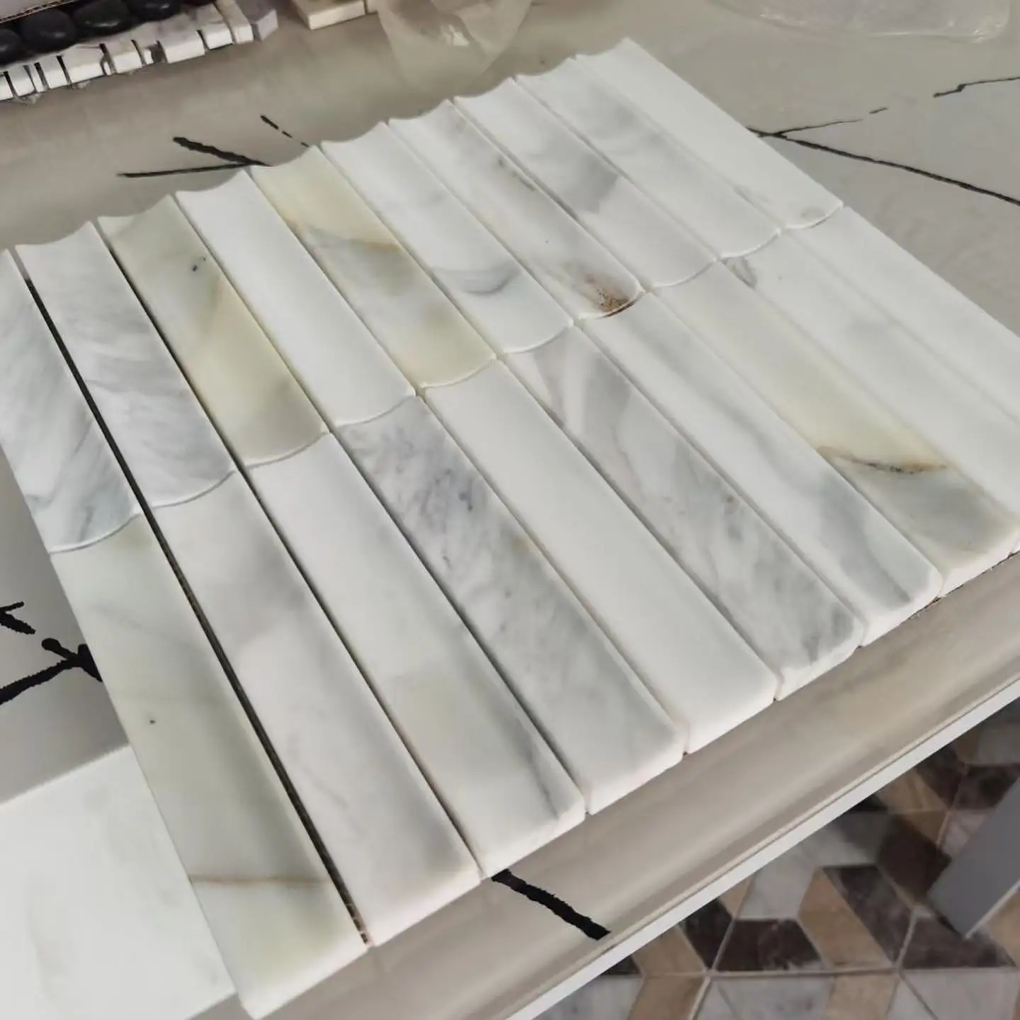 Modern Wall Cladding Mosaic Concave Fluted Tile Marble Travertine Mosaic for Wall Decoration Bathroom Kitchen