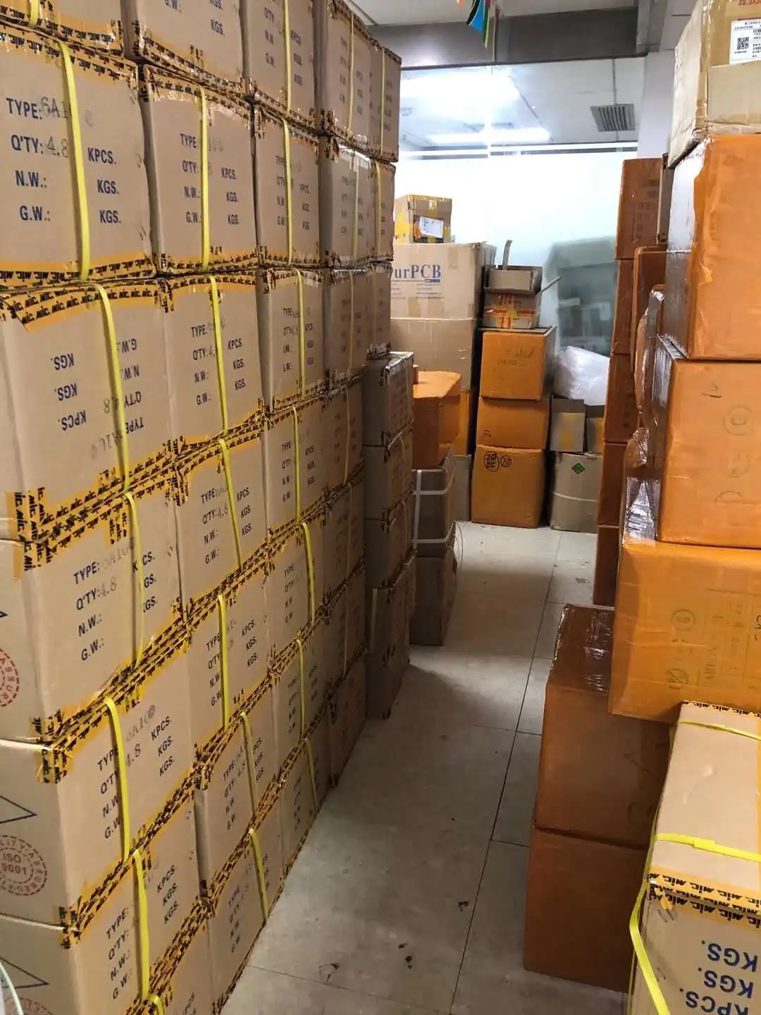 
Оптовая продажа 5-ти слойное лезвие бритвы ручной бритвенная головка с пяти-ступенчатые нержавеющие стальные 