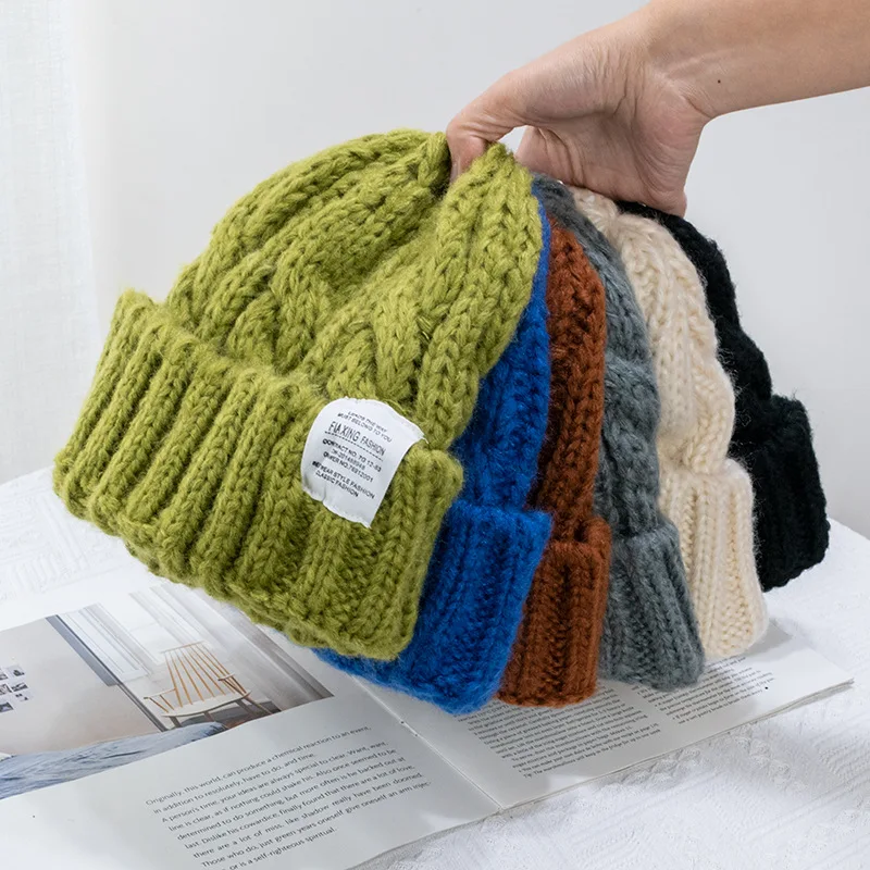 Custom Embroidery Logo Solid Color Warm Winter Beanie Knit Hat