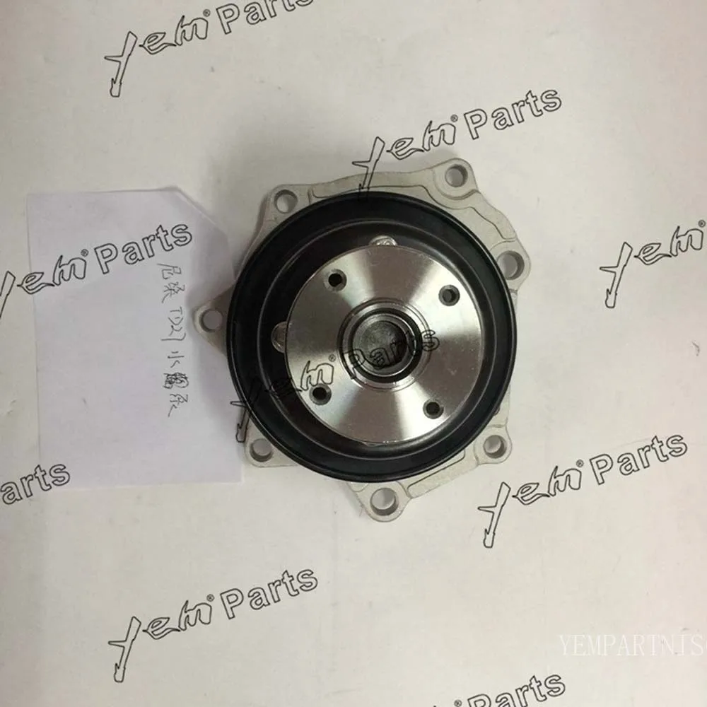 TD27 Water Pump for Nissan Engine Parts