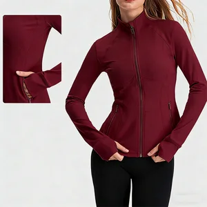 Slim Fit Gym Fitness Sportswear Ladies Yoga Jacket Gym Fitness Long Sleeves Pilates Full Zip up Burgundy Stand Neck with Pockets
