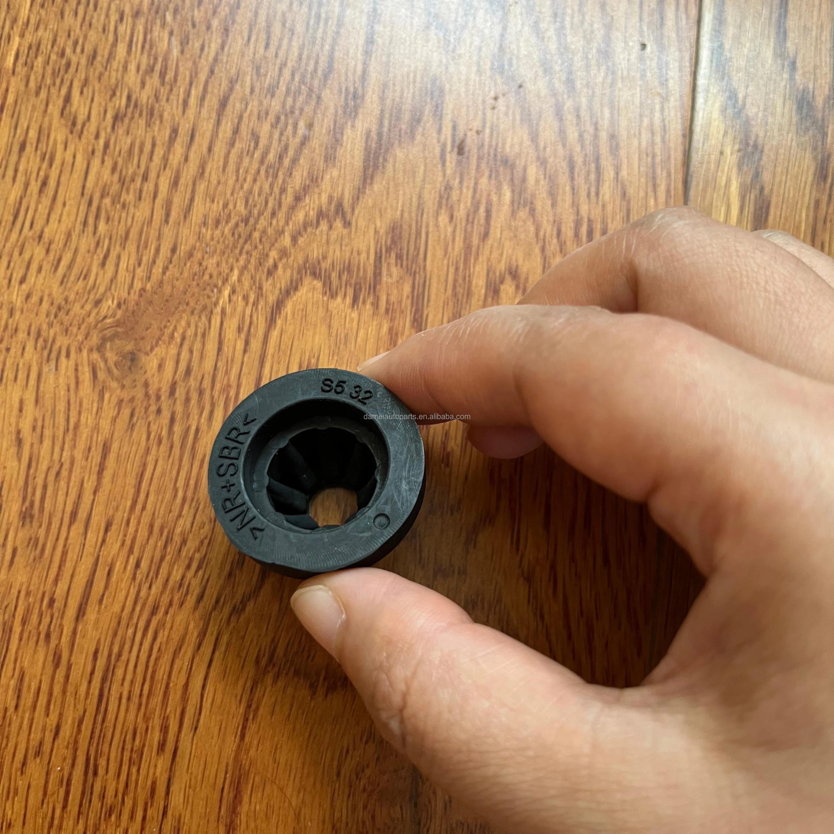 Nissan Cushion Rubber 16557-AL500 for Maxima, Murano, Sentra, Versa