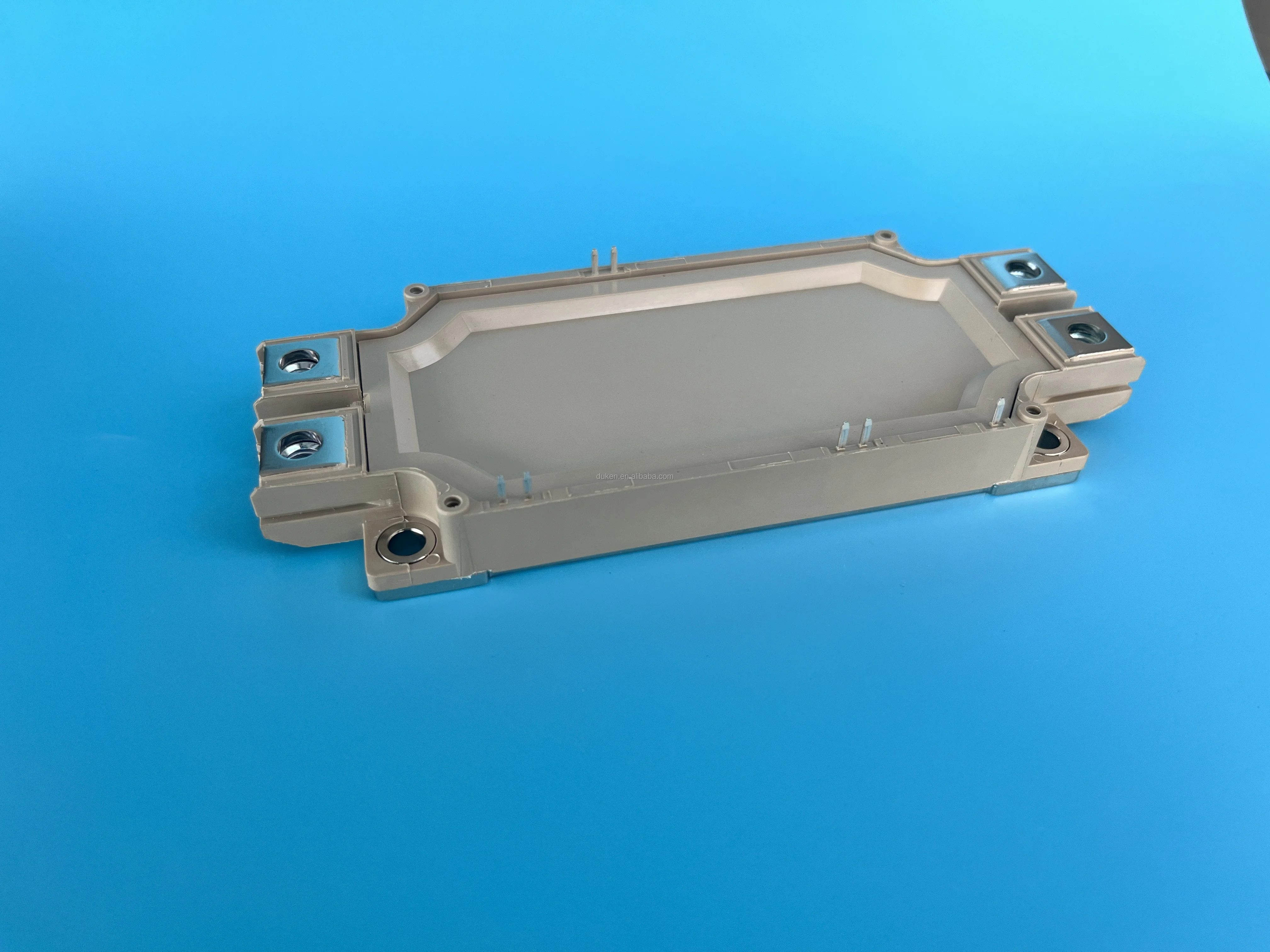 Uninterruptible Power Supply Uses 450a 1700v Igbt Power Module For Ups