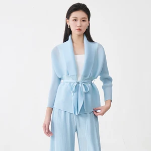 Direct From the Factory Women's Fashion Tops Design Sense Lace Lapel Solid Color Top Miyake Pleated T-shirt