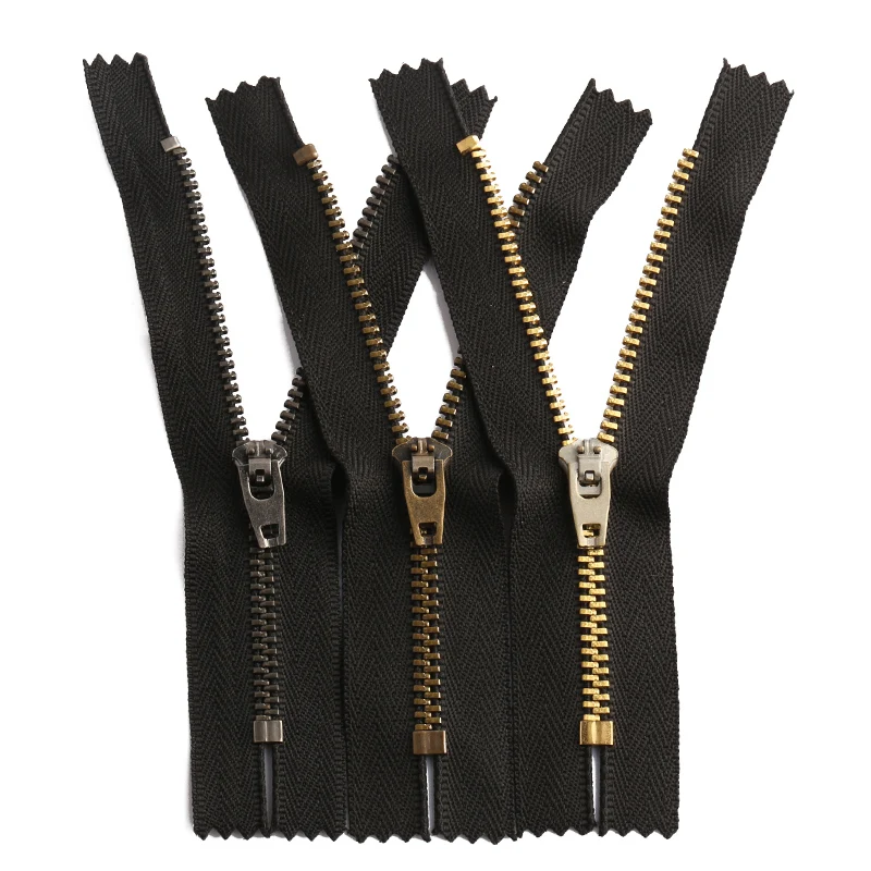 ナイロンコイルジッパーメタルジッパースライダーのプル 5 個 3# 5# 金属ジッパースライダーヘッドプラータブジッパー修理キット ジッパープルコード、  ジッパー交換プーラー、10/20/50個の5#ナイロンジッパー用メタルジッパースライダー衣服ジッパーヘッドプラー Amazon ... ジッパープルコード、ジッパー交換用プラー、10/20/50個の金属ジッパースライダー、5#ナイロンジッパー衣服ジッパー用、ヘッドプー