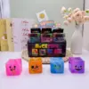 Colores mezclados, con caja de color y caja de exhibición.