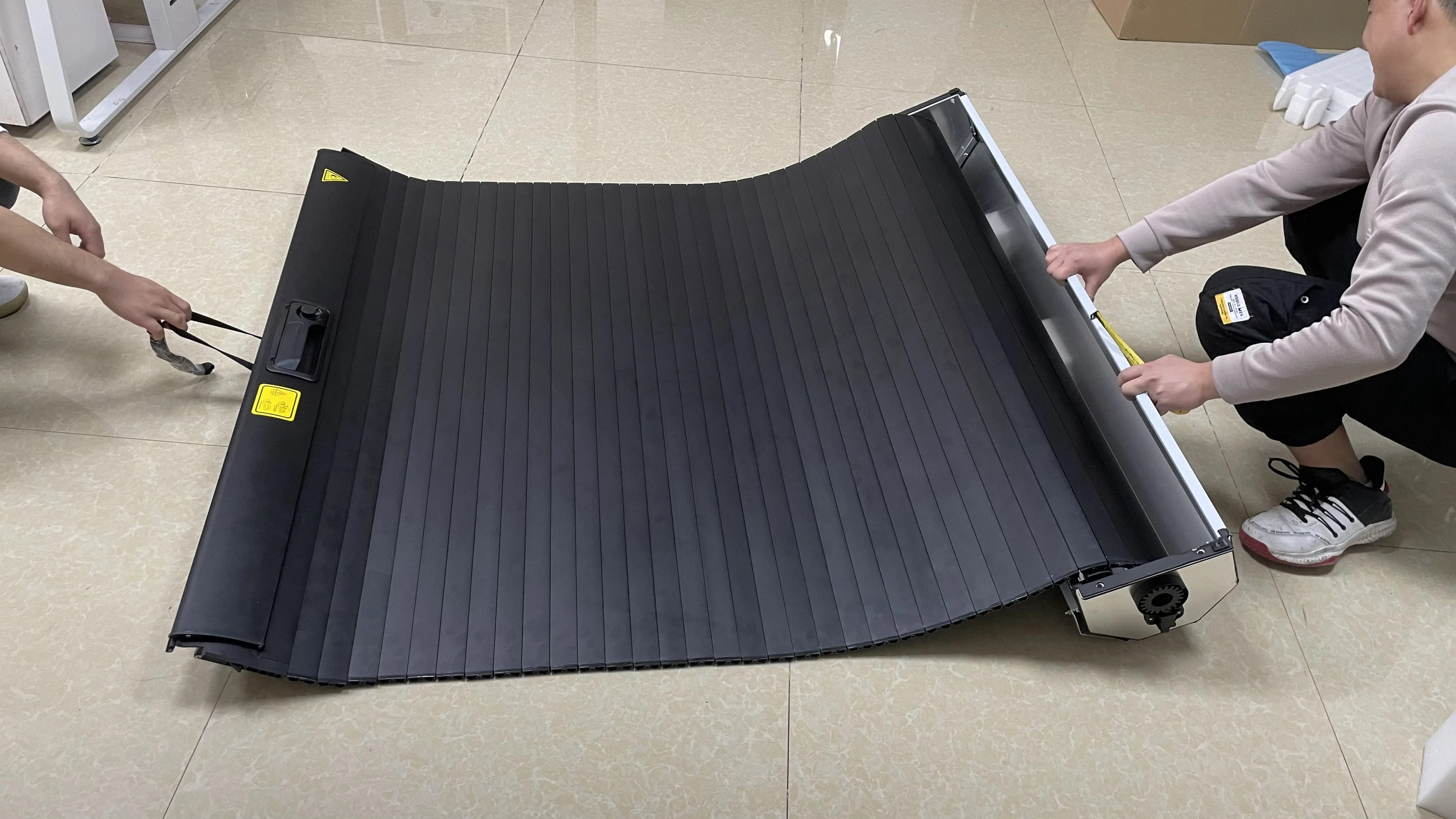 Алюминиевая выдвижная Крышка для кузова грузовика роликовая крышка ручная и электрическая Toyota Hilux Revo Rocco 2020 +