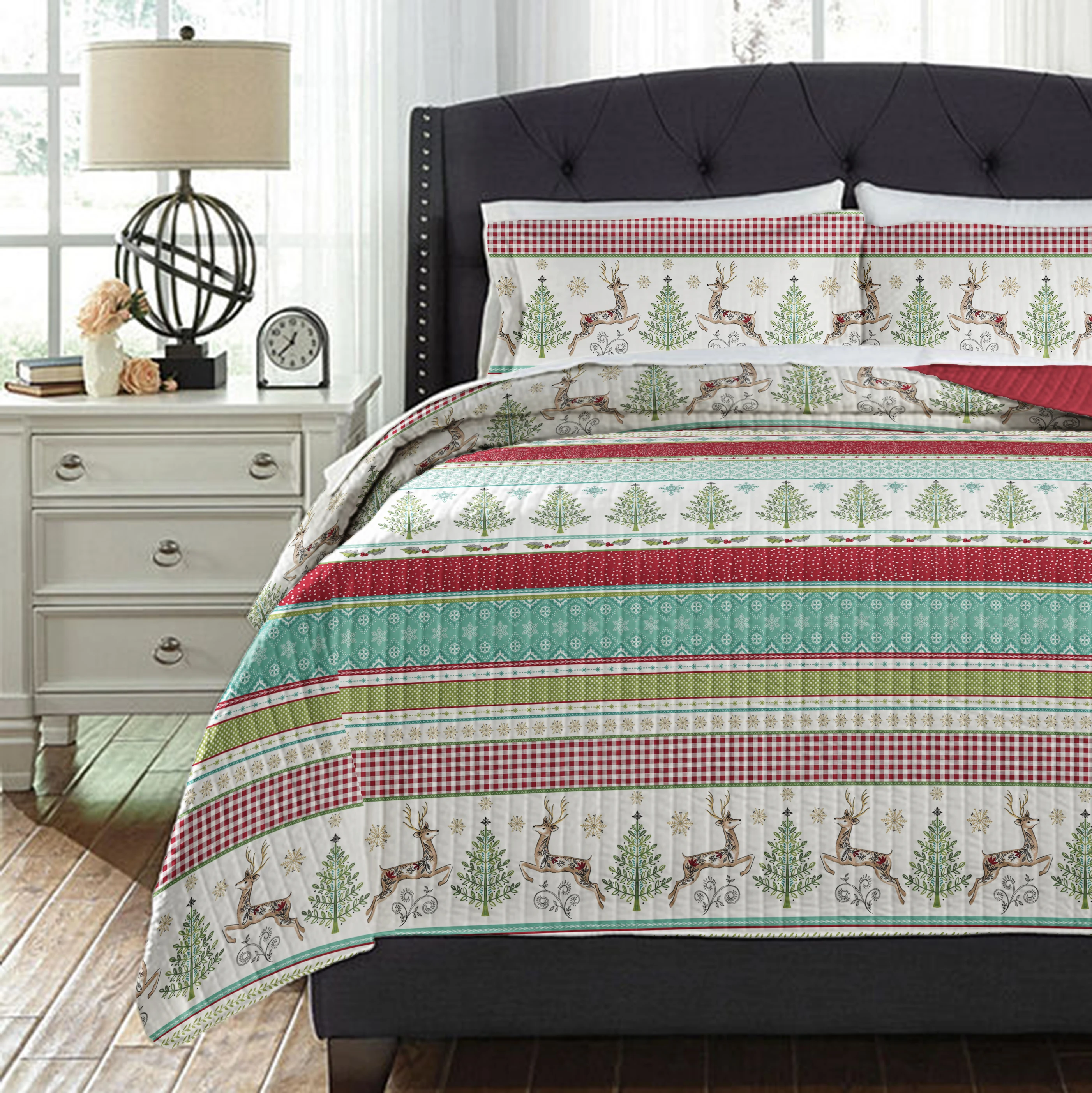 New Winter Traditional Christmas Tree Reindeer Bedding Comforter Set, image size:2803x2805