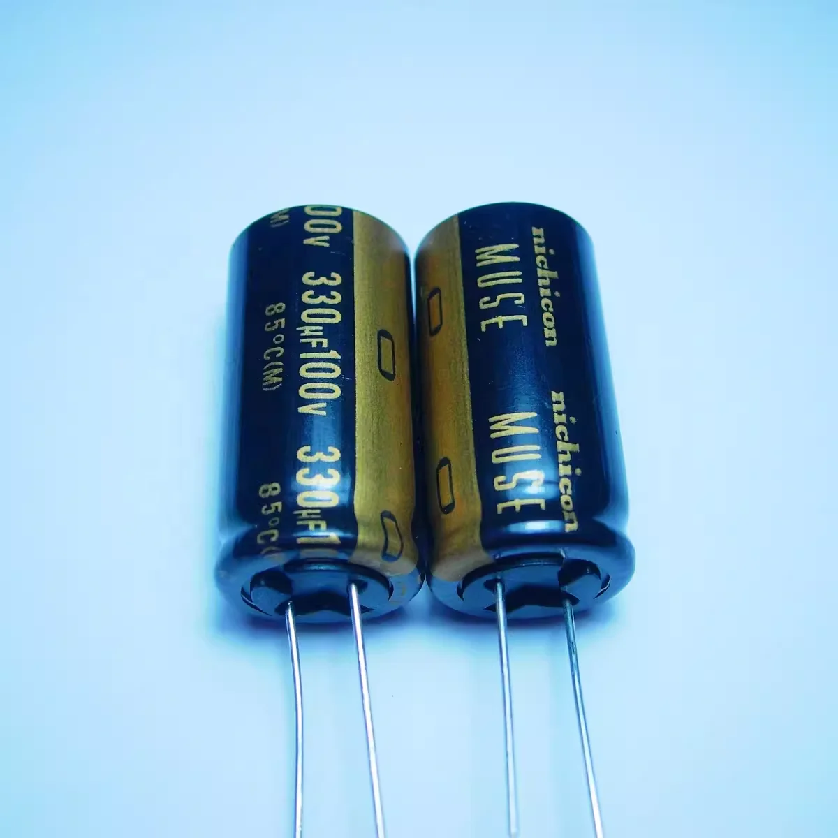 Nichicon ES 16V-Bi Polar 4 Pcs Muse Bipolar 16V 330uf Audio Grade