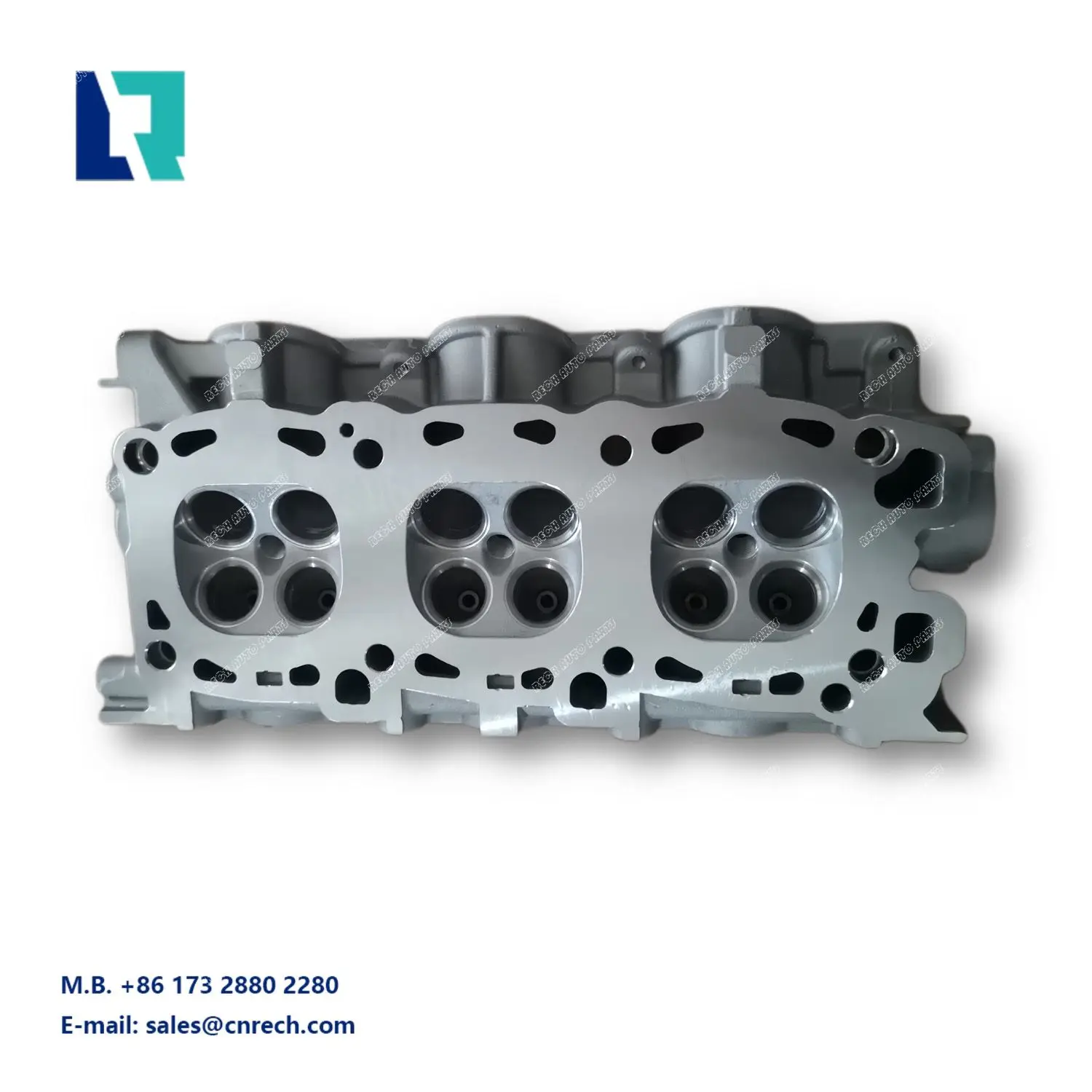 専売品 Genuine Engine Parts 4HK1 Zx200-3 Oil Pan Spare Part