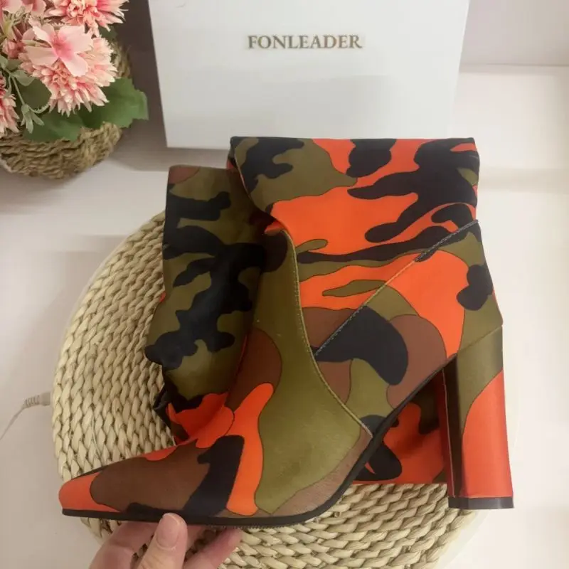 Bottes à Talons Hauts Mid- Pointu Camouflage Bottes pour Femmes à la Mode Mince pour Femmes Pantoufles Hiver Fourrure