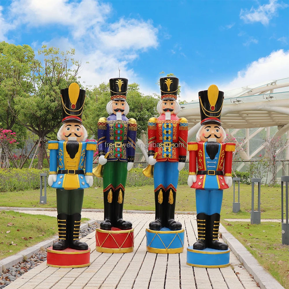 Support customized large life size nutcracker sculpture fiberglass
