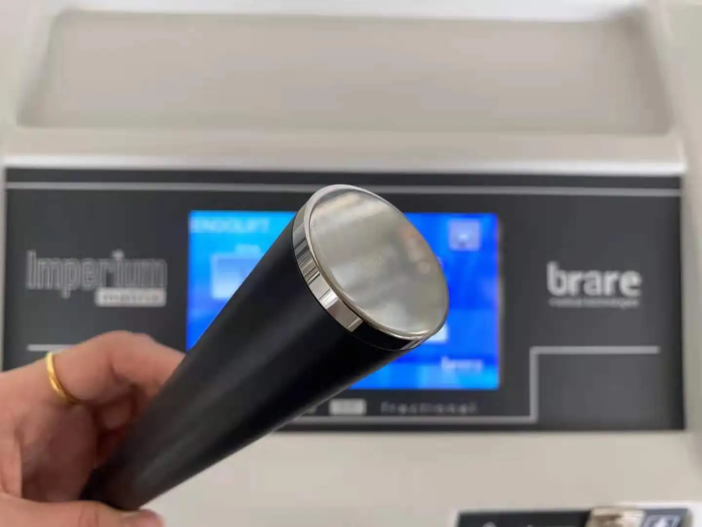 5D RF Matrix Needle Fractional Anti-aging sagging facial skin ultrasonic facial cosmetology machine