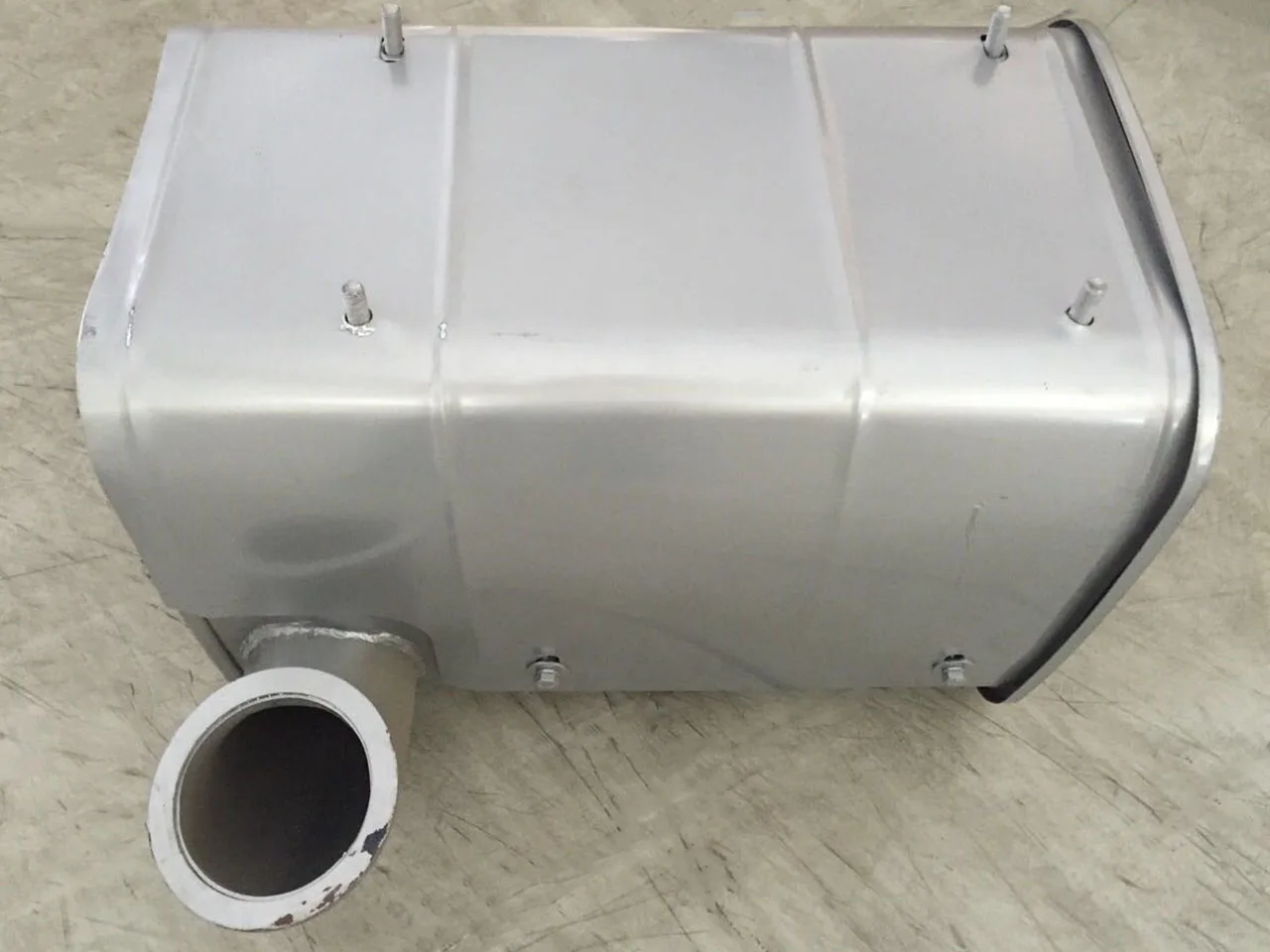 Hot Selling Original  Shacman F3000 H3000 X3000 Sinotruk  SZ954001150  Truck Muffler for Delong Truck