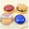 Bollos al vapor con polvo dorado, 8,5 cm, uno seleccionado al azar.