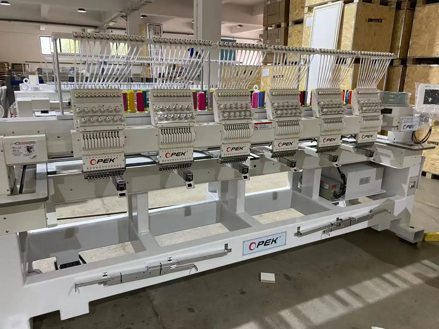 Big Area Computerized Industrial Flat Fabric 6 Heads Embroidery Machine