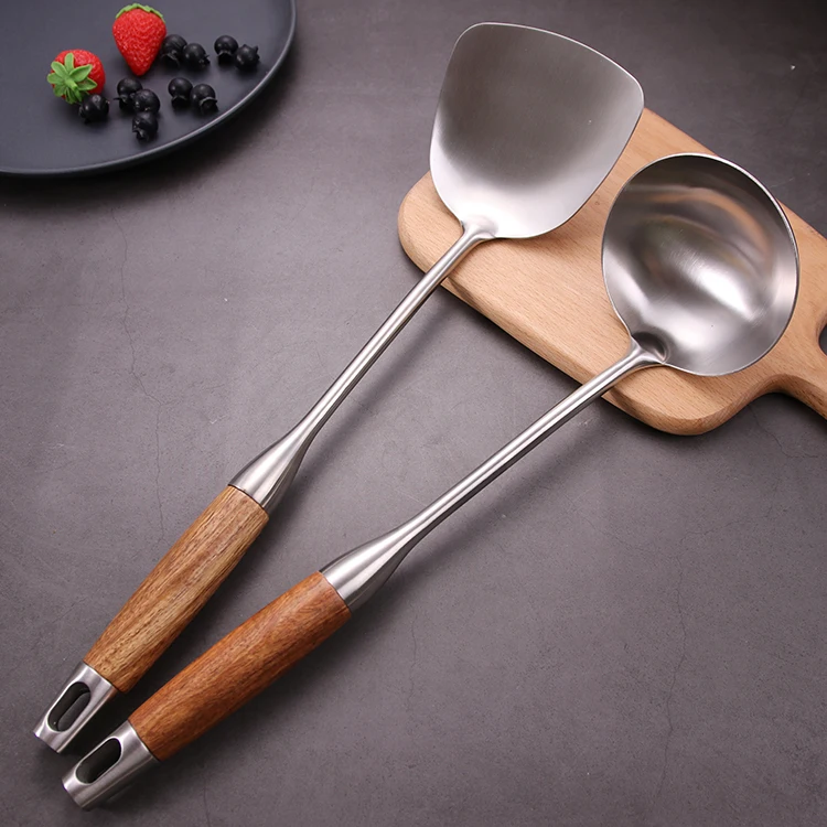 Chinese Stainless Steel Kitchen Tool Set with Wooden Handle Premium Metal Cooking Accessories and Utensils