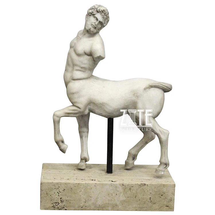 Escultura Cavalo Grego Troia em Poliresina Cor Madeira 35cm