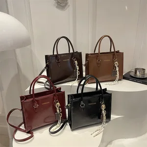 2026 New European and American Solid Color Texture Handheld Bag with Large Capacity Women's Crossbody Bag