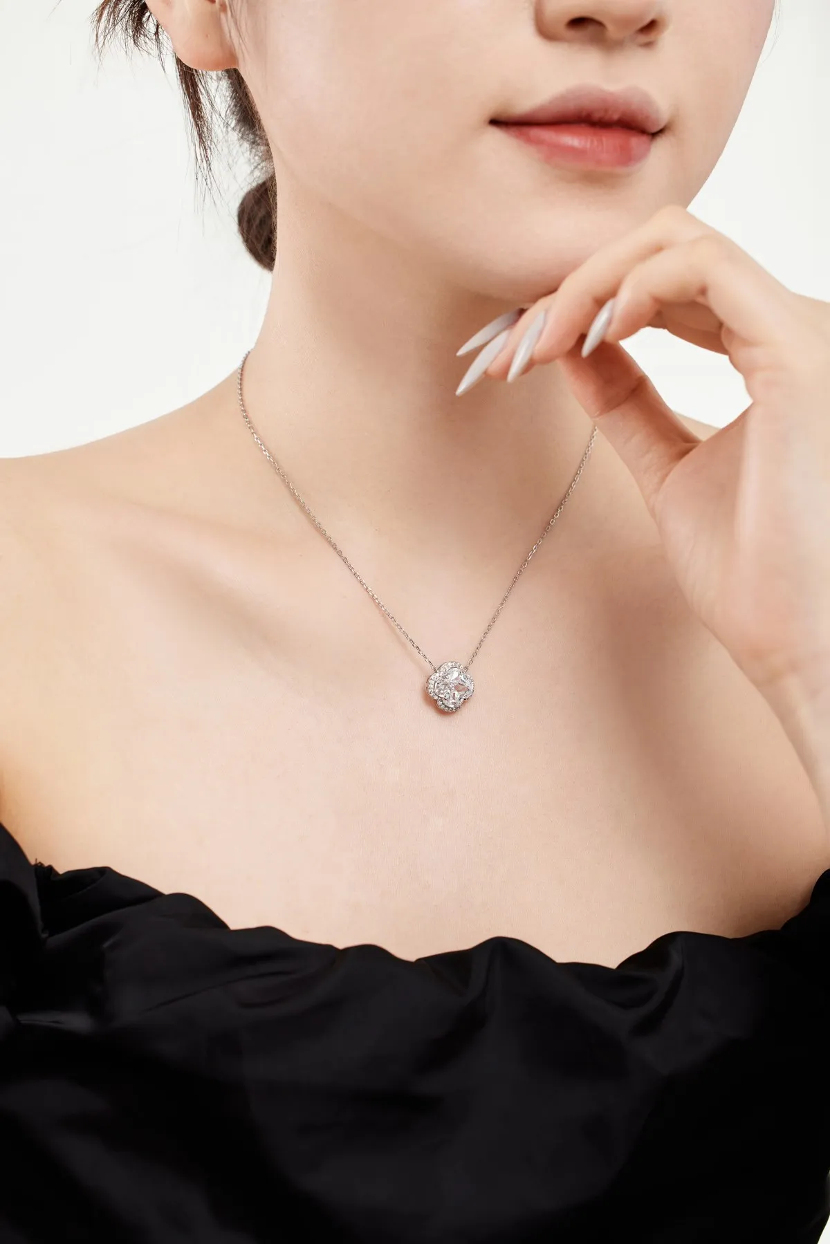 KAKODIY new 925 Sterling Silver shiny four-leaf clover necklace Cubic Zirconia pendant necklace women's jewelry set detail 3