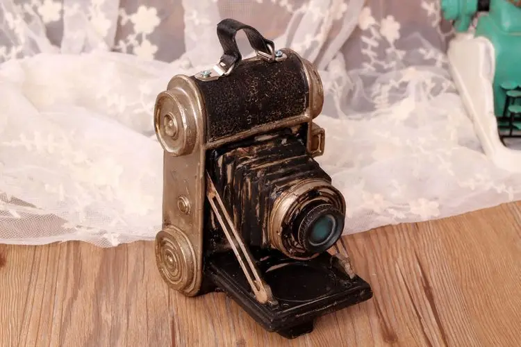 The Wind Restoring Ancient Ways Creative Gifts Old Cameras Do Old Resin