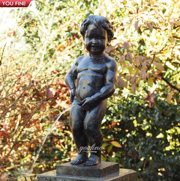 야외 정원 장식 생활 크기 청동 어린이 분수 누드 엿보는 조각 Buy 청동 소년 Peeing 분수,정원 청동 분수,청동 물