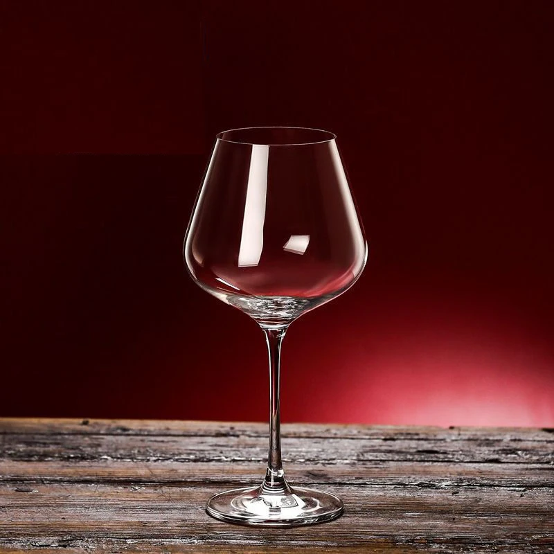 Luxury Restaurant Triangular Head 450ML Lead Free Glassware Crystal Drinking Cups Goblets Red Wine Glass