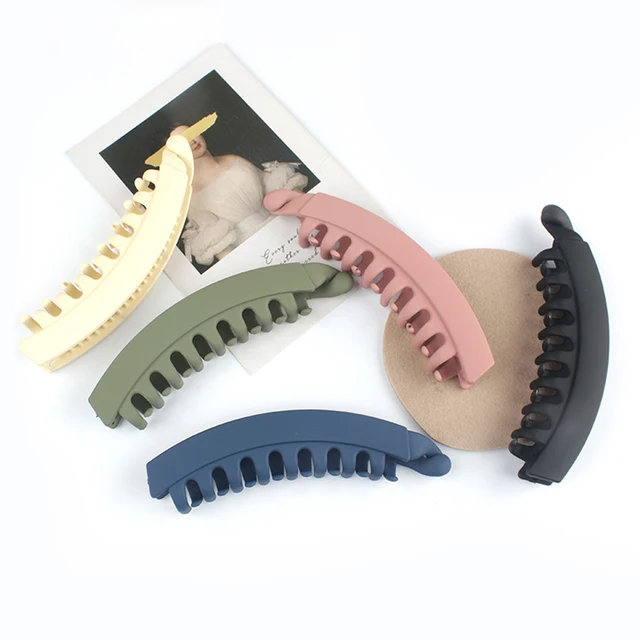 Korean Ins Frosted Banana Clip Women Fashion Plate Catch Clip Simple Girl Back Head Shark Hair Clip