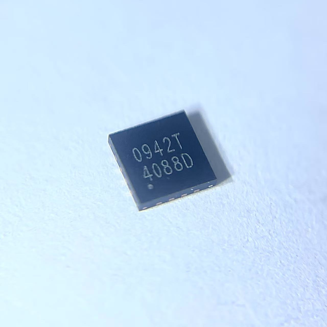 IS31AP4088D-QFLS2-TR Integrated Circuits Audio Amplifiers LED Driver Touch Sensor Power Management IC Whynot Technology