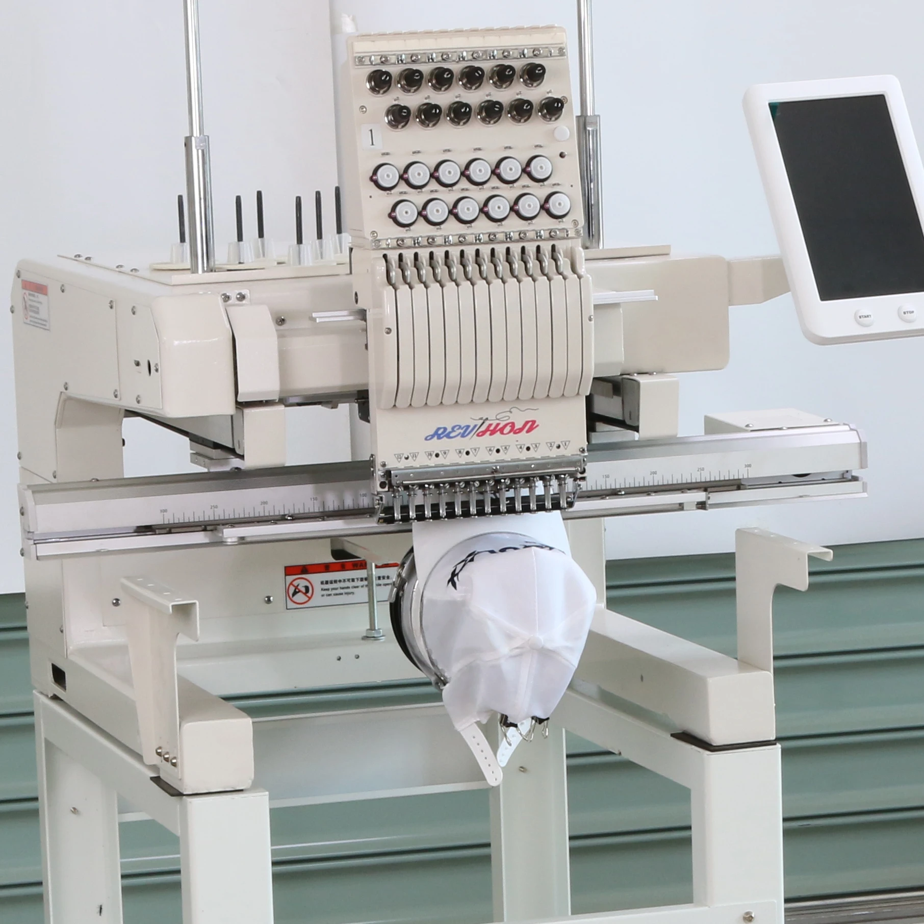 Newest Embroidery Machine  DAHAO Computer Control System With Original Digitizing Software High Speed