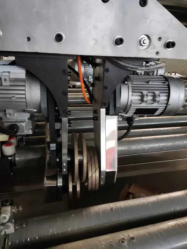 High Speed Full Automatic 4 Edge Horizontal Glass Seaming Machine Glass Grinding Machine