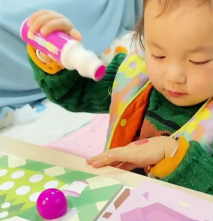 Безопасная стирка Dot маркеры, 8 видов цветов Нетоксичная краска Подушечка Для детей активности Комплект Кисточки бинго волшебные игрушки для рисования