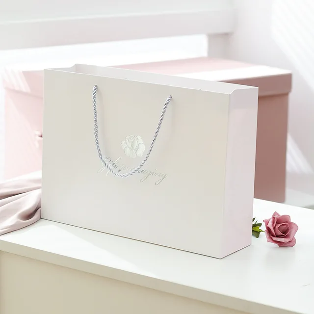 Hot selling Customizable Logo Wholesale Underwear Bra Packaging Bag  Silk Scarf Gift Box