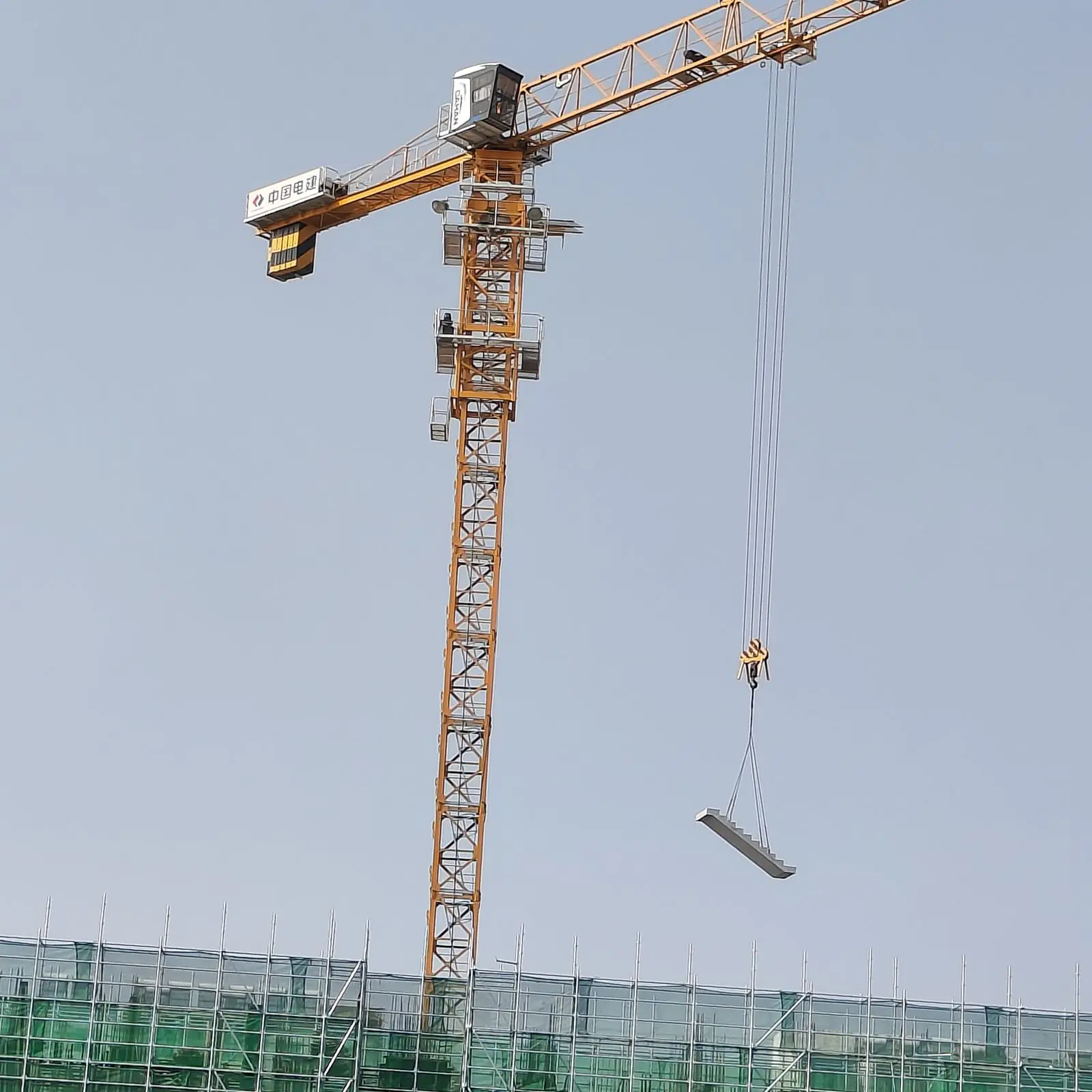 DAHAN Topless QTZ100-6013 Self-Erecting Tower Crane 8 Ton Construction Machinery Core Motor Component 197m Max Height 60m Span