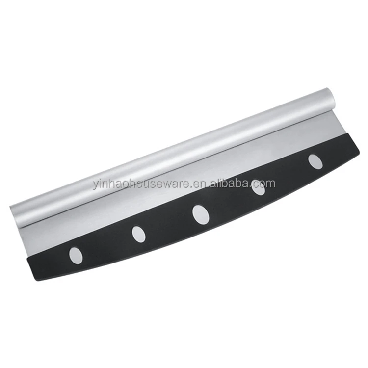 metal pizza peel