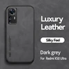 Gris oscuro
