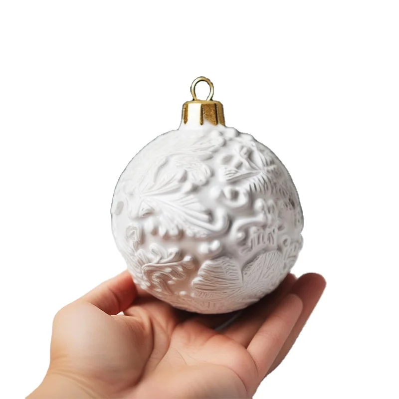 Toptan El Yapımı Kabartmalı Noel Asma Dekorasyon Topu Özel Tasarım Eşsiz Noel Ağacı Seramik Top Süsleri