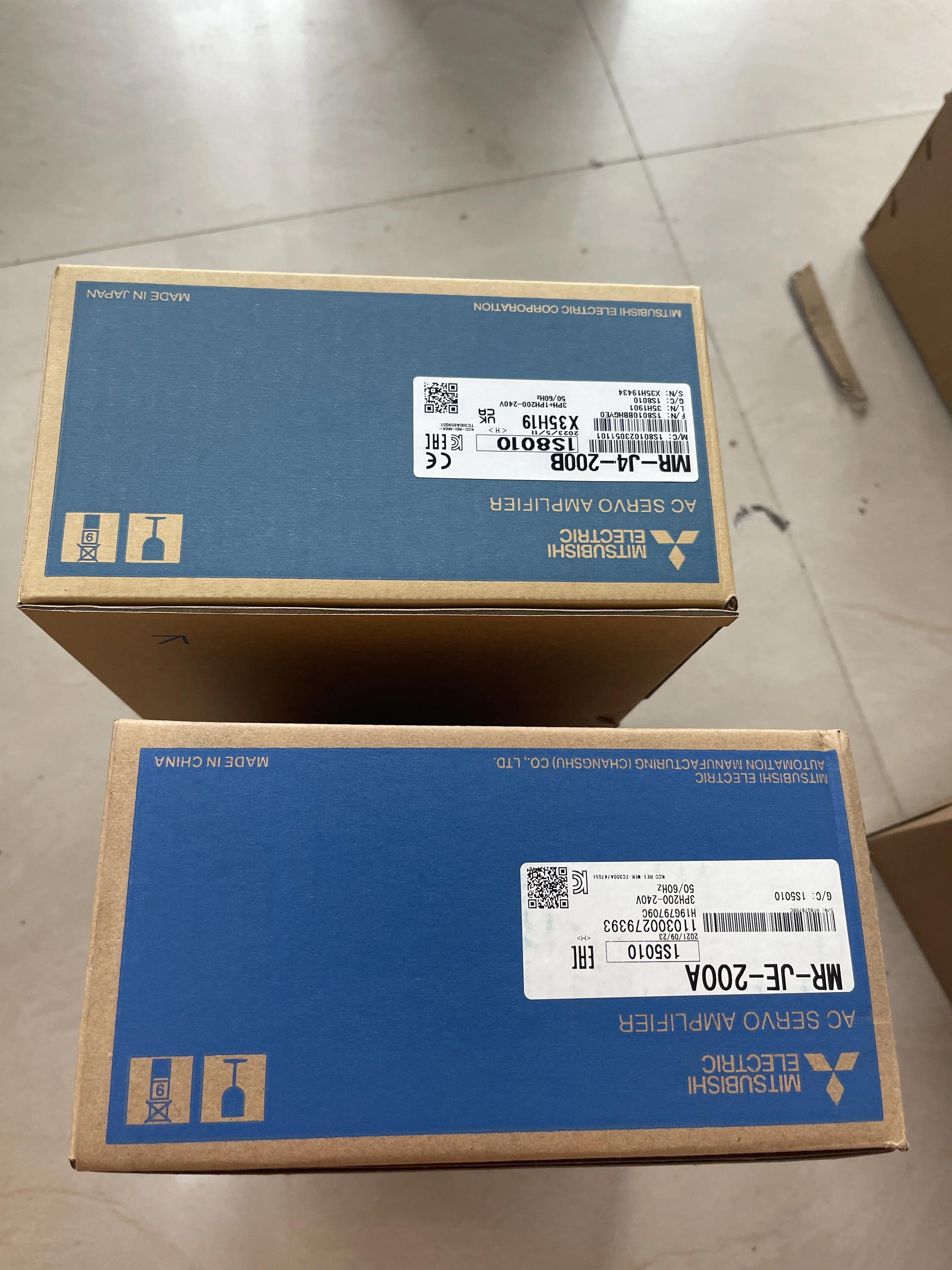 Mitsubishi AC Servo Amplifier MR-J4-200B MR-JE-200A