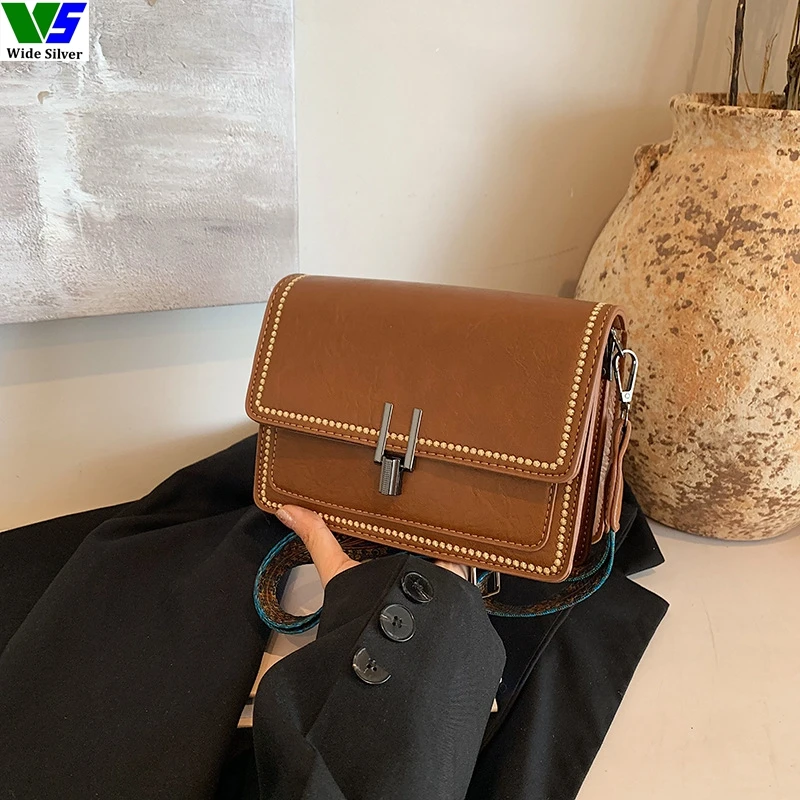 Wide Silver Factory's Vintage Women's Leather Messenger Bag Single Buckles PU Lining for Summer Winter Designed for Ladies