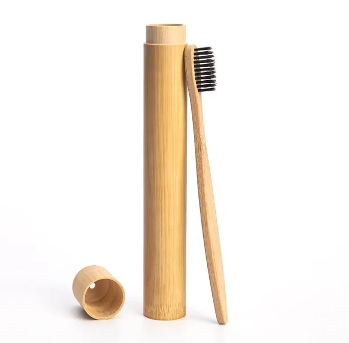 
Экологичная дорожная бамбуковая зубная щетка с футляром 