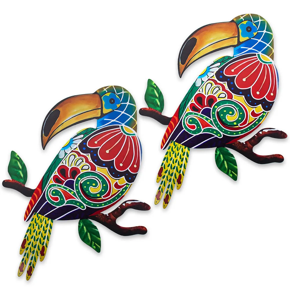 Metal Colored Wall Hanging Parrot Shaped   Used forating Indoor And Outdoor Porch Fence colorful