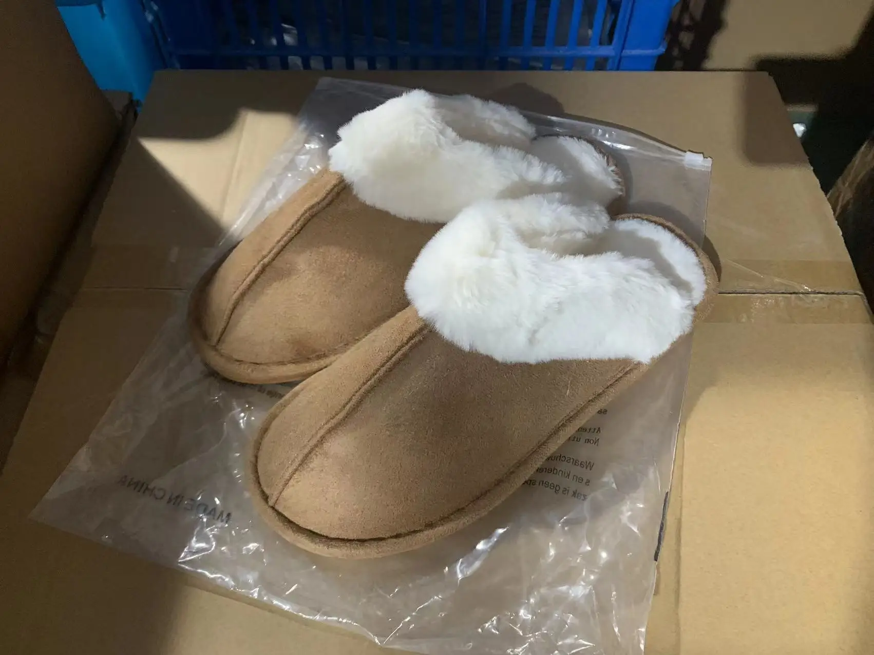 Cheap Sheepskin Slippers - Warm and Durable Indoor Shoes