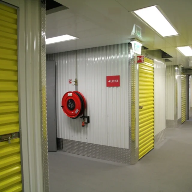 Manufacturer's Mini Self-Storage Locker Unit Large Indoor Public Storage Climate Control Excellent Quality for Small Warehouses