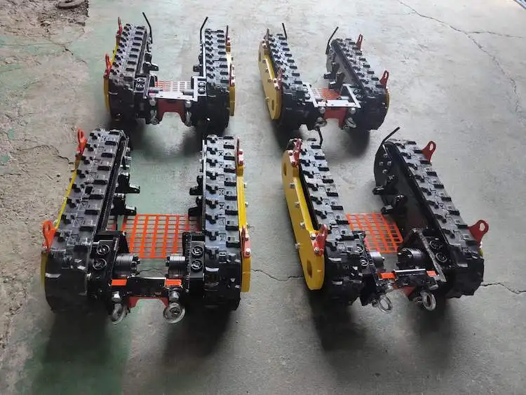 Robot Rubber Track Small Rubber Crawler Sprocket Wheels for Amphibious Tracked Vehicle Rubber Tracked Chassis