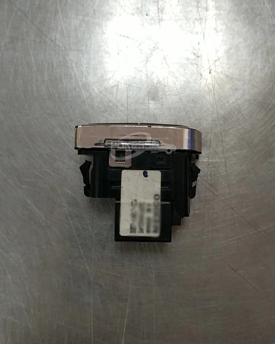 Factory Outlet High Quality Door Lock Switch OEM BB5T14017CC3JA6 for ... — 2